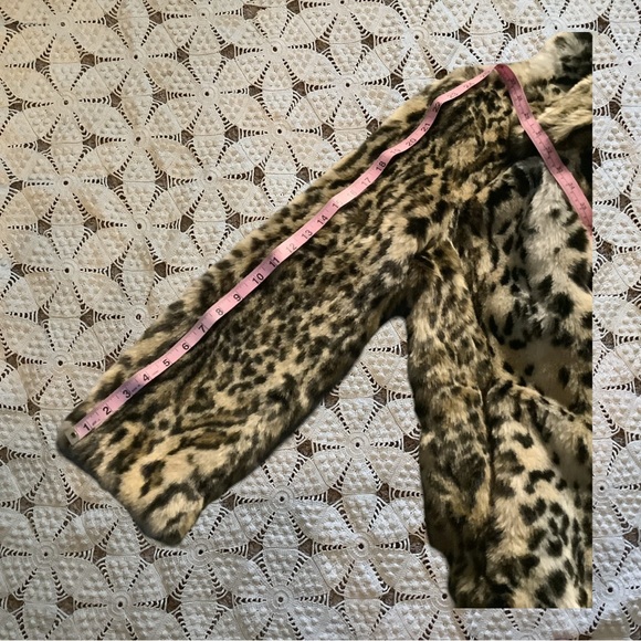 Nuage Faux Leopard Toggle Closure Coat - Picture 7 of 9